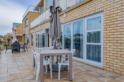 Apartment / Flat For Rent in Outeniqua Strand, Outeniqua Strand